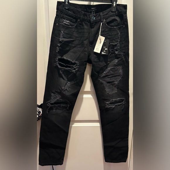FOREVER 21 Distressed Mid Rise Slim Leg Mens Jeans 31 NWT - Picture 2 of 8